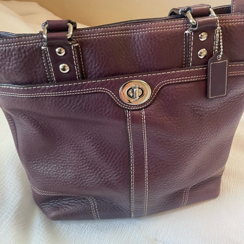 Pebble leather purple Coach bag